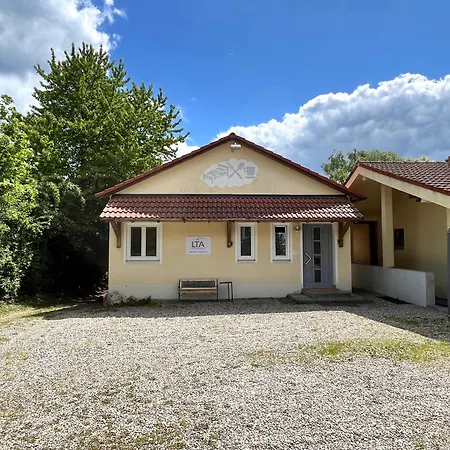 Lta Irgertsheim-5 Schlafzimmer-einzelbetten-wlan-waschmaschine *