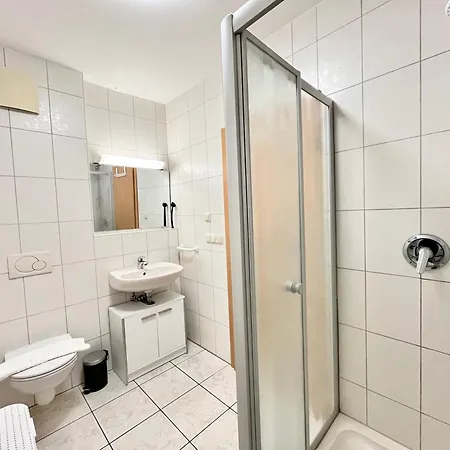 Holiday home Lta Irgertsheim-5 Schlafzimmer-einzelbetten-wlan-waschmaschine *